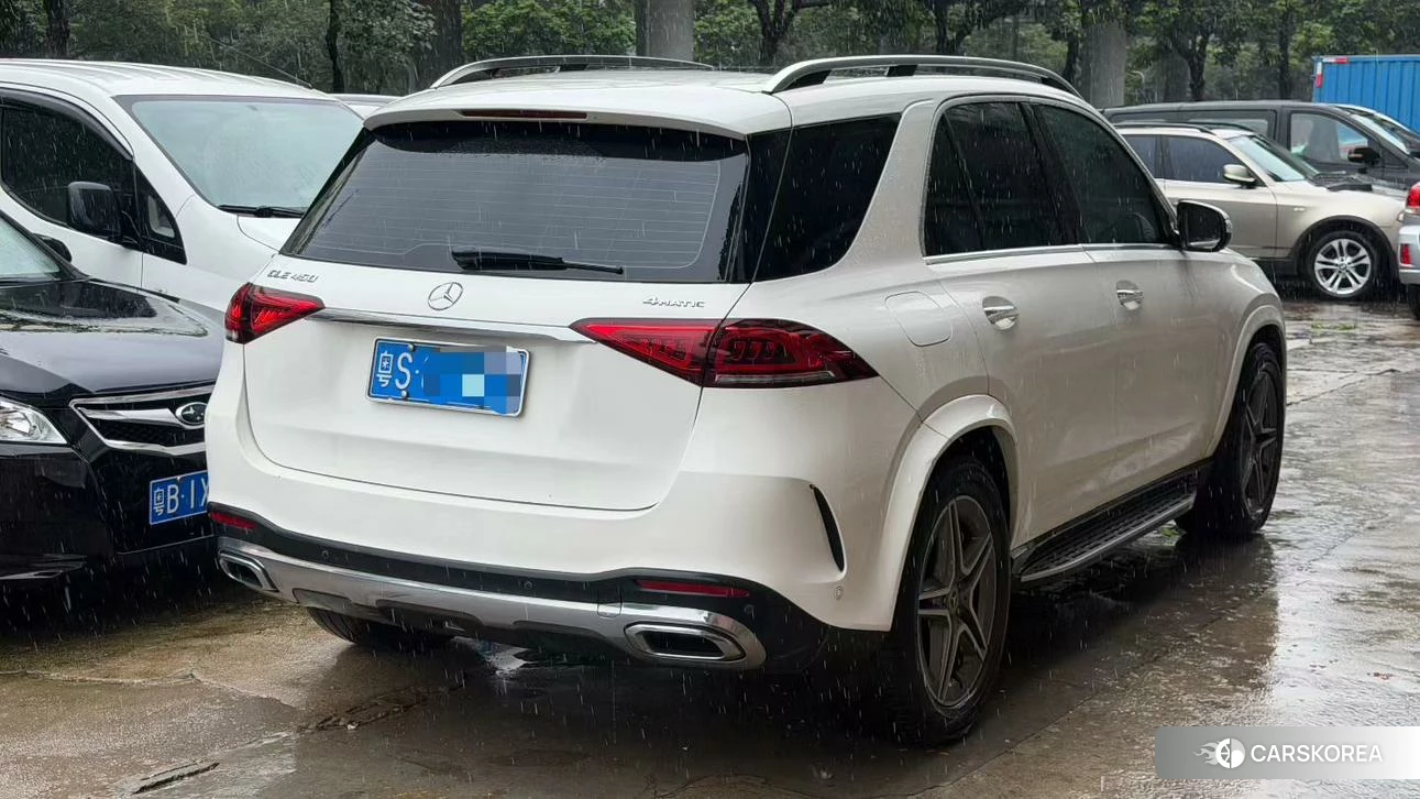 Mercedes-Benz GLE 2020 Белый из Китая