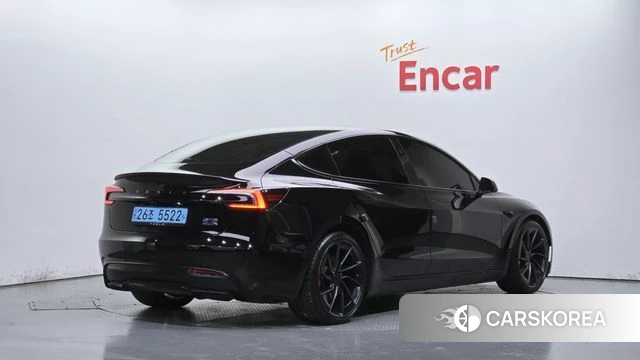 Tesla Model 3 2024 Черный из Кореи