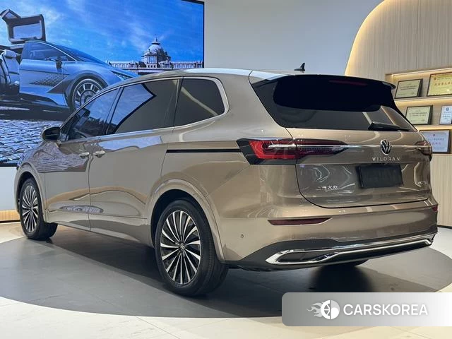 Volkswagen Viloran 2021 Шампань из Китая
