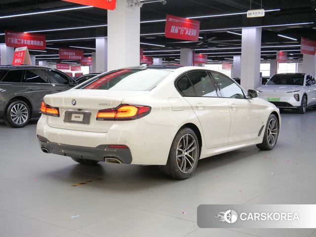 BMW 5 series 2021 Белый из Китая