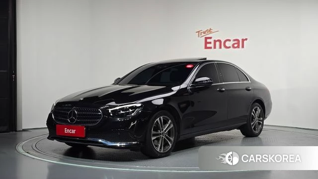 Mercedes-Benz E-Class W213 2023 Черный из Кореи