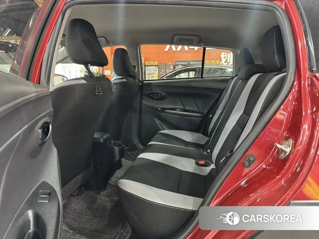 Toyota Yaris L 2021 Красный из Китая