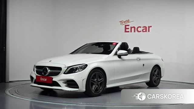 Mercedes-Benz C-Class W205 2021 Белый из Кореи