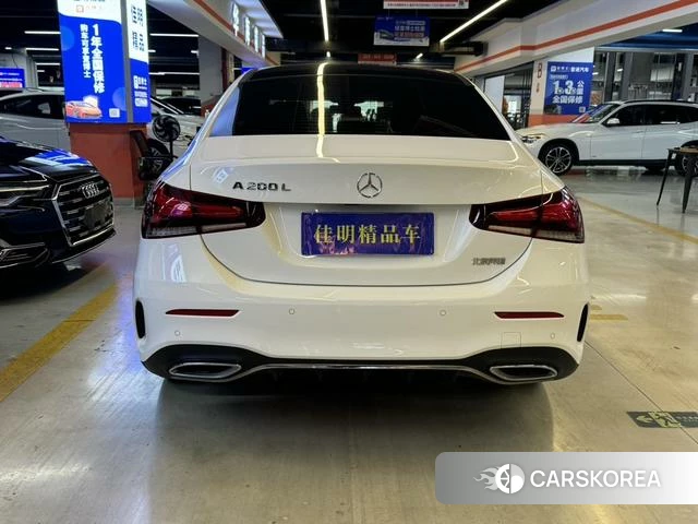 Mercedes-Benz A-Class 2021 Белый из Китая