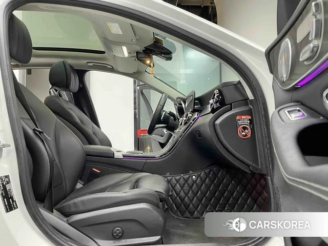 Mercedes-Benz C-class 2021 Белый из Китая