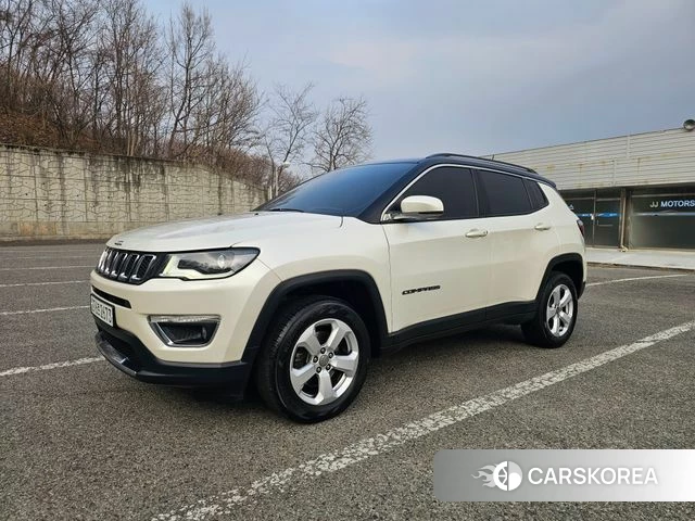 Jeep Compass 2nd Generation 2019 Жемчужный цвет из Кореи