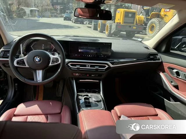 BMW 3 series 2024 Черный из Китая