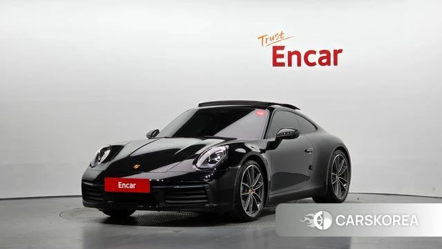 Porsche 911(992) 2023 Черный из Кореи