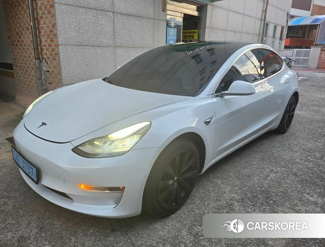Tesla Model 3 2020 Белый из Кореи