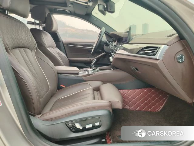 BMW 5 series PHEV 2021 Шампань из Китая