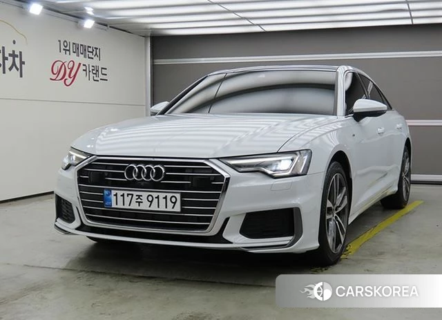 Audi A6 (C8) 2022 Белый из Кореи