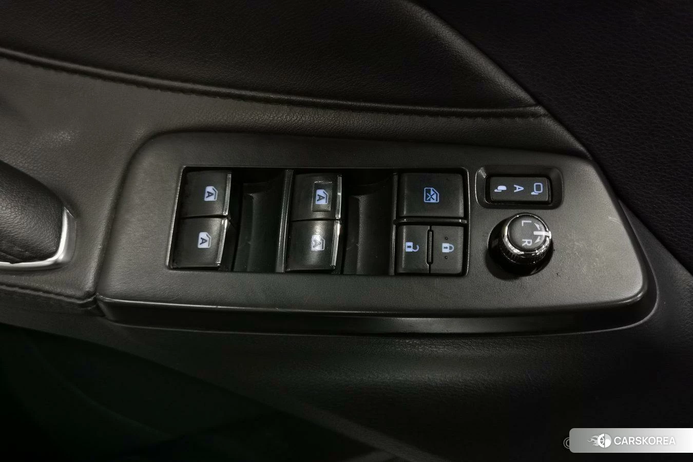 Toyota Avalon 2019 Белый из Китая