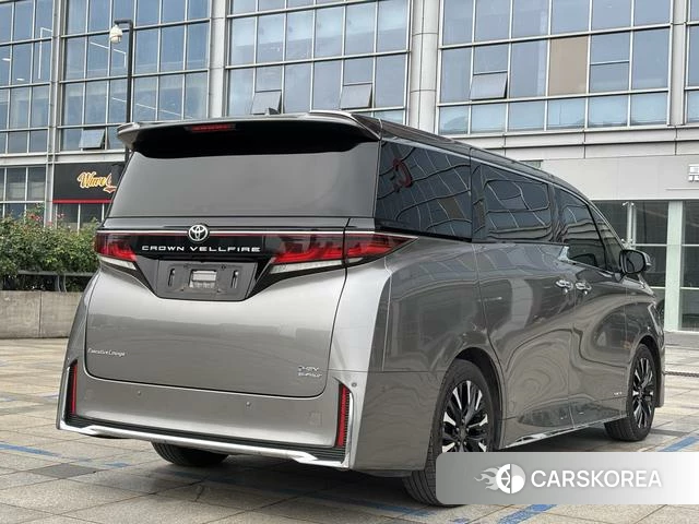 Toyota Vellfire 2024 Темно-серый из Китая