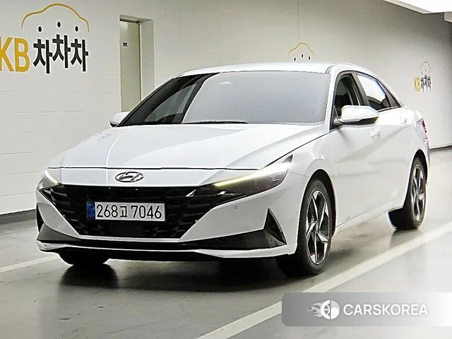 Hyundai Avante (CN7) 2022 Белый из Кореи