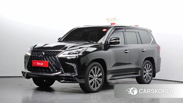 Lexus LX 2019 Черный из Кореи