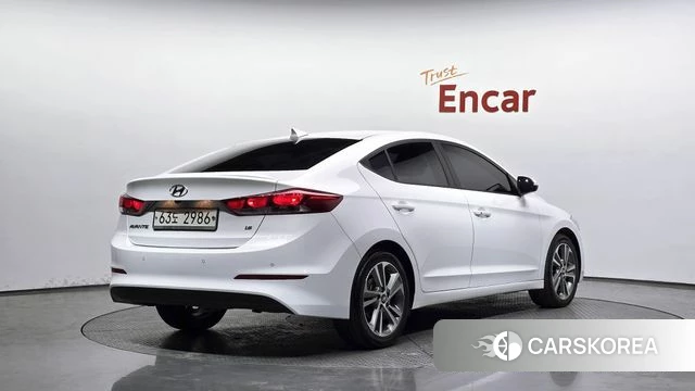 Hyundai Avante AD 2018 Белый из Кореи