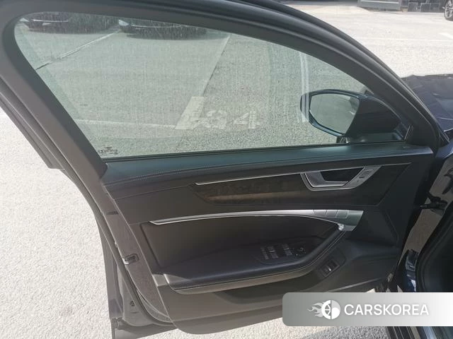 Audi A6 2021 Синий из Китая