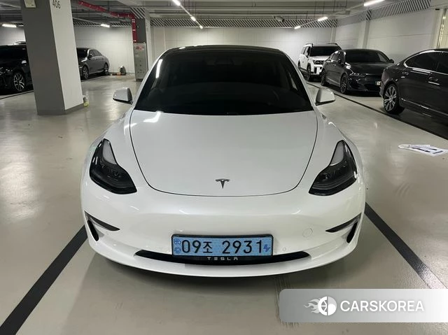 Tesla Model 3 2021 Белый из Кореи