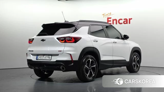 Chevrolet (GM Daewoo) The New Trail Blazer 2024 Белый из Кореи