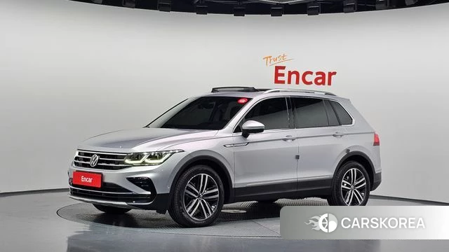 Volkswagen Tiguan second Generation 2021 Серебряный из Кореи