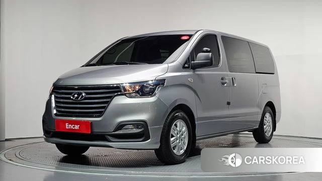 Hyundai The New Grand Starex 2020 Серебристо-серый из Кореи