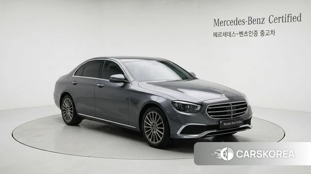 Mercedes-Benz E-Class W213 2020 Серый из Кореи, фото 2