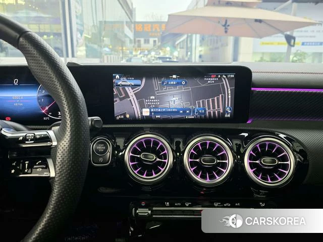 Mercedes-Benz A-Class 2023 Белый из Китая