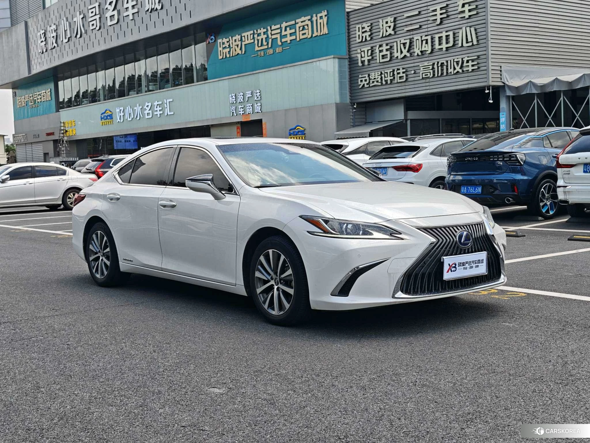 Lexus ES 2019 Белый из Китая