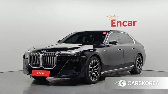 BMW i7 (G70) 2023 Черный из Кореи