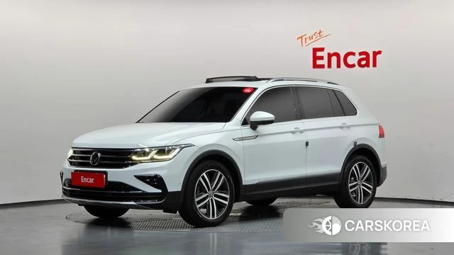 Volkswagen Tiguan second Generation 2021 Белый из Кореи