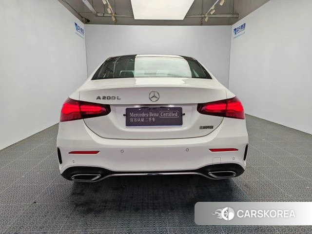 Mercedes-Benz A-Class 2023 Белый из Китая