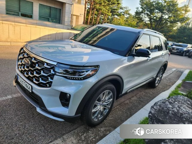 Ford Explorer 6th Generation 2025 Белый из Кореи