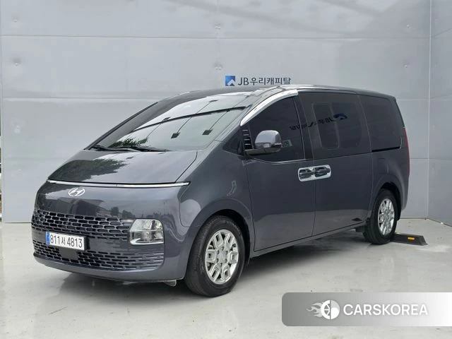 Hyundai Staria 2023 Серый из Кореи