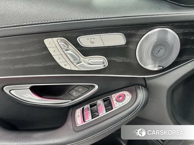 Mercedes-Benz C-class 2021 Белый из Китая