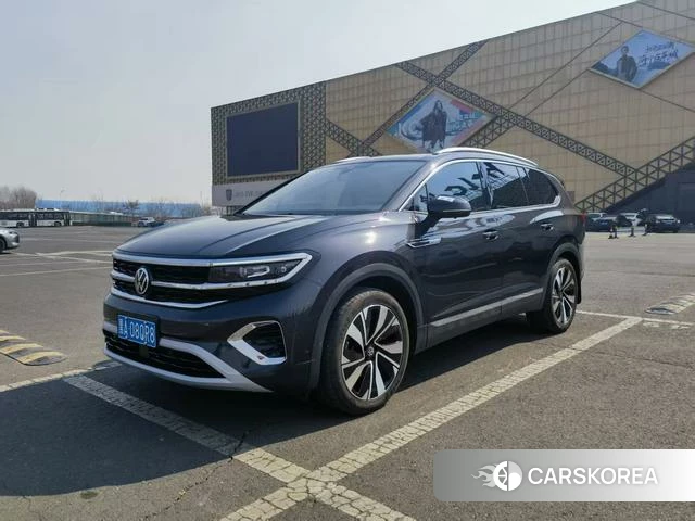 Volkswagen Talagon 2024 Черный из Китая