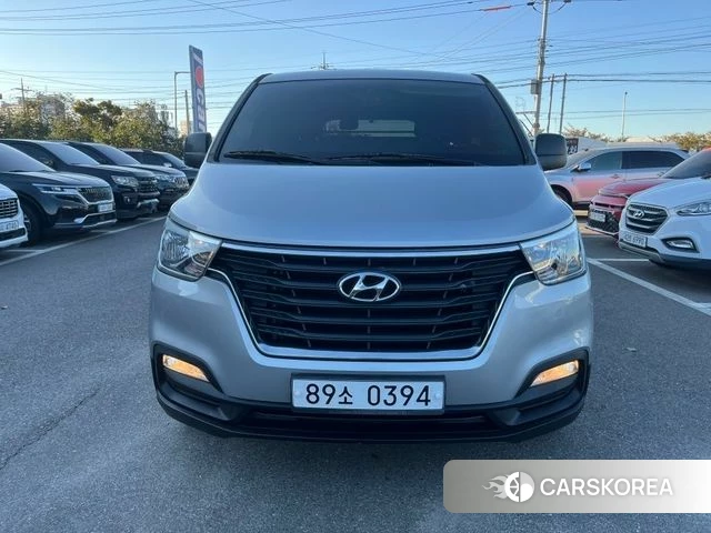 Hyundai The New Grand Starex 2019 Серебристо-серый из Кореи