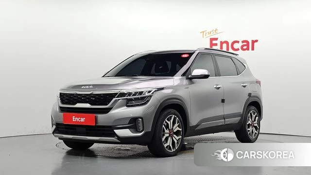 Kia Seltos 2022 Серебристо-серый из Кореи
