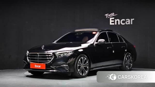 Mercedes-Benz E-Class W214 2024 Черный из Кореи
