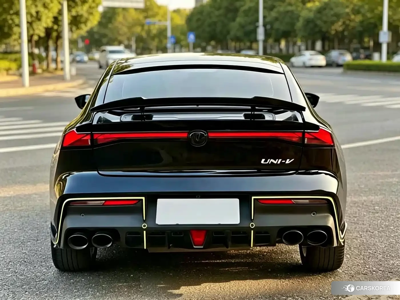 Chang'an Changan UNI-V 2022 Черный из Китая