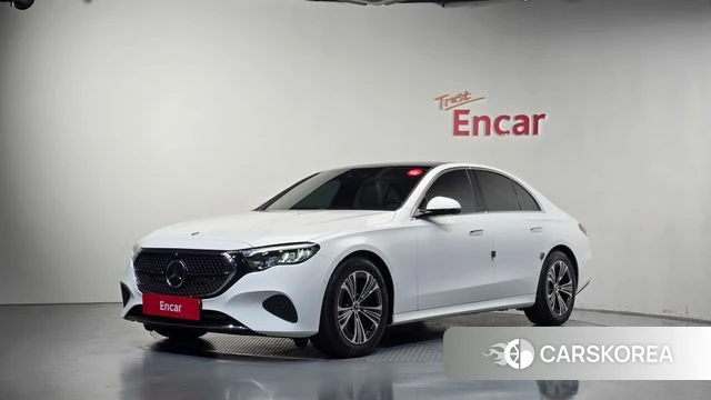 Mercedes-Benz E-Class W214 2024 Белый из Кореи