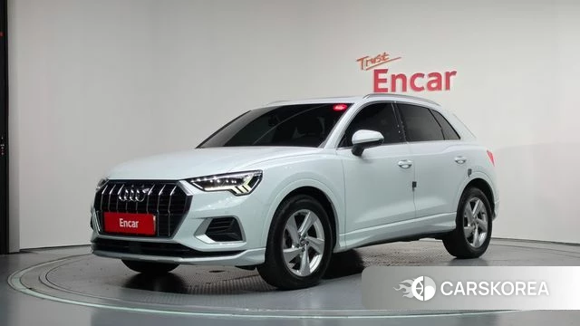 Audi Q3 (F3) 2020 Белый из Кореи