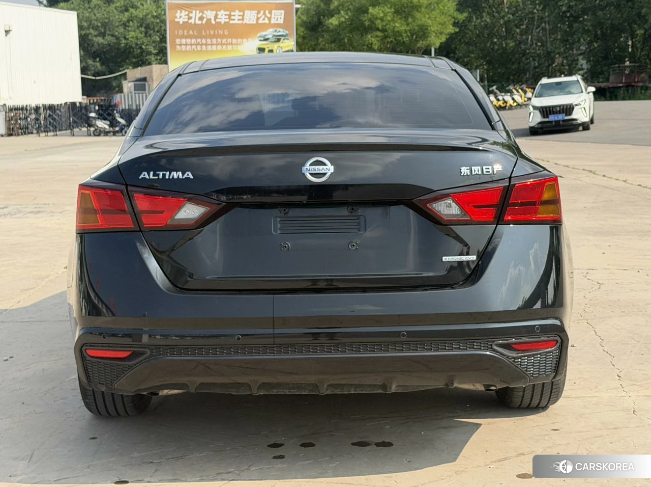 Nissan Altima 2020 Черный из Китая