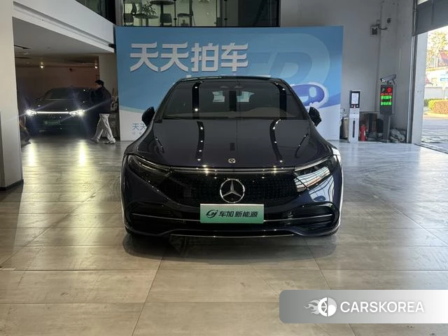 Mercedes-Benz EQS 2023 Синий из Китая