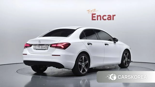 Mercedes-Benz A-Class W177 2020 Белый из Кореи