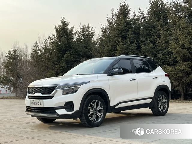 Kia KX3 2021 Белый из Китая