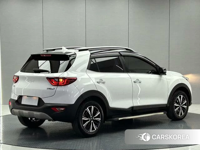Kia KX1 2022 Белый из Китая