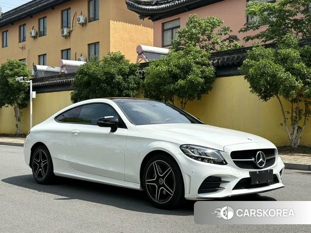 Mercedes-Benz C-class 2023 Белый из Китая