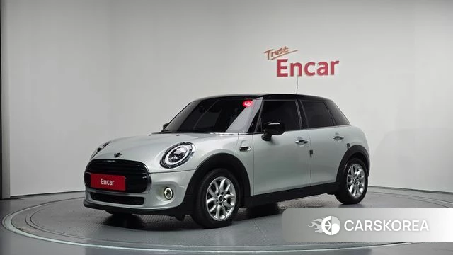 Mini Cooper 2020 Серебряный из Кореи