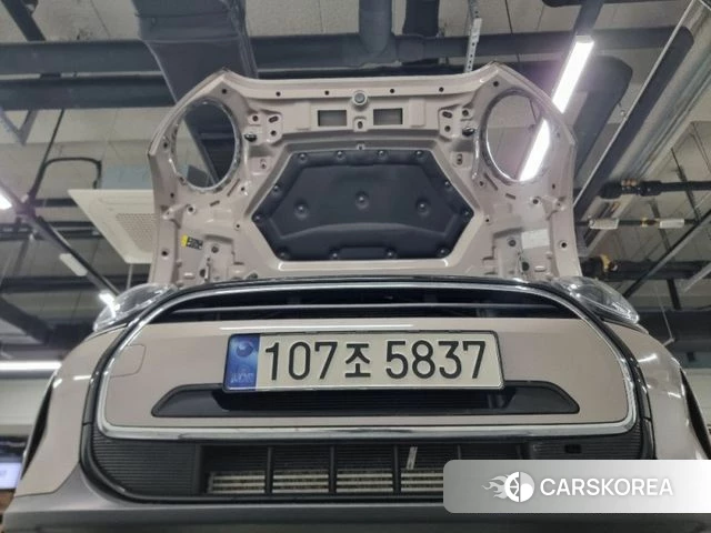 Mini Cooper 2023 Серебристо-серый из Кореи
