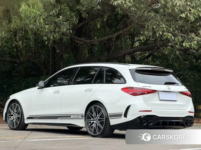 Mercedes-Benz AMG C-Class 2023 Белый из Китая